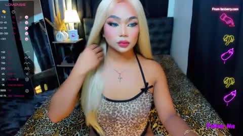 Snapshot of ts_stepsissyx chatting on September 25, 2025, 5:11 am Alison online show from September 25, 2025, 5:11 am