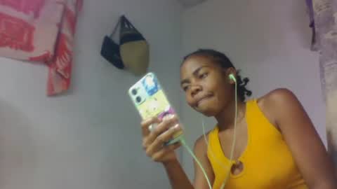 Snapshot of tsaraflorida chatting on November 10, 2025, 11:31 am tsaraflorida online show from November 10, 2025, 11:31 am