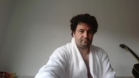 Snapshot of tsartan111 chatting on October 26, 2025, 10:10 am tsartan111 online show from October 26, 2025, 10:10 am