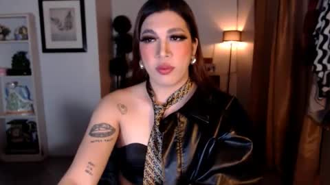 Snapshot of tsbigmilk chatting on February 7, 2026, 11:25 am tsbigmilk online show from February 7, 2026, 11:25 am