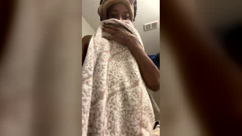 Snapshot of tsbrinks chatting on February 19, 2026, 3:08 pm tsbrinks online show from February 19, 2026, 3:08 pm