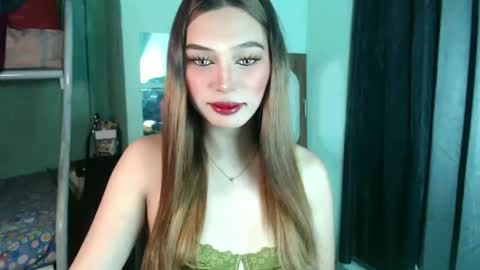 Snapshot of tscinderella chatting on May 11, 2026, 4:26 pm tscinderella online show from May 11, 2026, 4:26 pm
