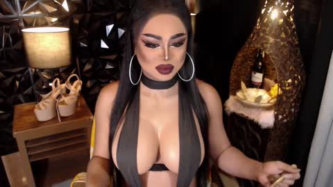 Snapshot of tsdarkdevon chatting on January 17, 2025, 4:49 am tsdarkdevon online show from January 17, 2025, 4:49 am