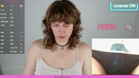 Snapshot of tsellieryder chatting on April 3, 2026, 11:03 pm Ellie Ryder online show from April 3, 2026, 11:03 pm