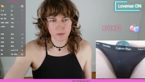 Snapshot of tsellieryder chatting on April 4, 2026, 7:33 pm Ellie Ryder online show from April 4, 2026, 7:33 pm