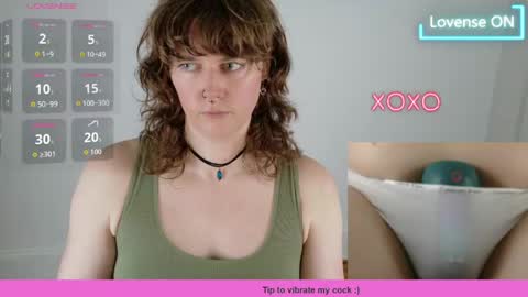 Snapshot of tsellieryder chatting on May 13, 2026, 11:22 pm Ellie Ryder online show from May 13, 2026, 11:22 pm