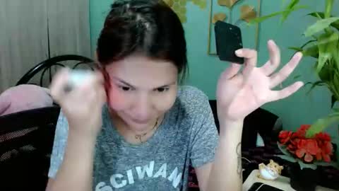 Snapshot of tsempress chatting on November 8, 2025, 12:16 pm SHENA online show from November 8, 2025, 12:16 pm