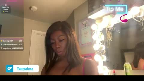 tsfoxx online show from May 21, 2026, 3:35 am