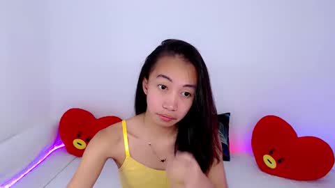 tskitty_girl online show from March 21, 2026, 6:40 am