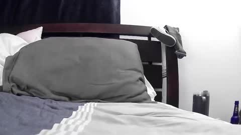 Snapshot of tsloverallday chatting on December 16, 2025, 11:54 pm Stella online show from December 16, 2025, 11:54 pm