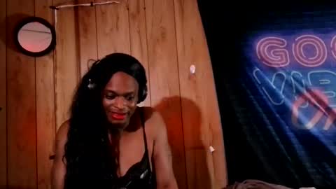 Snapshot of tsnitra chatting on September 16, 2025, 7:15 pm TsNitra online show from September 16, 2025, 7:15 pm