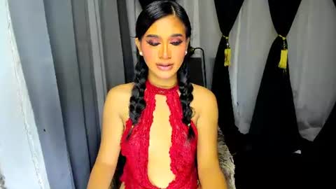 Snapshot of tspaulinafoxy chatting on September 13, 2025, 11:43 am tspaulinafoxy online show from September 13, 2025, 11:43 am