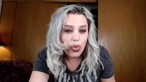 Sabrina Ravndahl online show from March 23, 2026, 7:18 pm