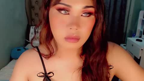 Snapshot of tsscarlett_xx chatting on February 12, 2025, 10:15 pm jayvie online show from February 12, 2025, 10:15 pm