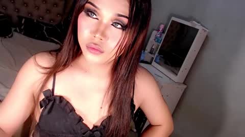Snapshot of tsscarlett_xx chatting on November 24, 2025, 7:46 pm jayvie online show from November 24, 2025, 7:46 pm