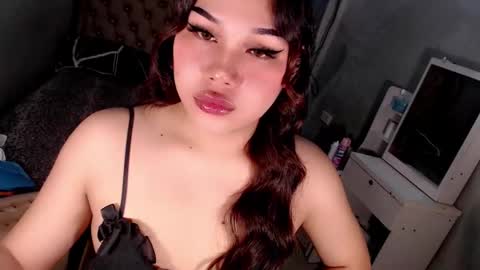 Snapshot of tsscarlett_xx chatting on December 16, 2025, 11:37 am jayvie online show from December 16, 2025, 11:37 am