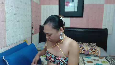 Snapshot of tssimplycutiets chatting on May 19, 2026, 10:21 am Kirei online show from May 19, 2026, 10:21 am
