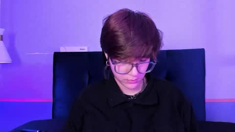 Maru online show from March 17, 2026, 9:29 pm