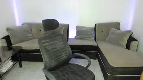 Snapshot of tsuncutjelay chatting on March 1, 2025, 4:22 pm JOIN TO MY FANCLUB I WILL GIVE SOME VIDEOS AND PIC online show from March 1, 2025, 4:22 pm