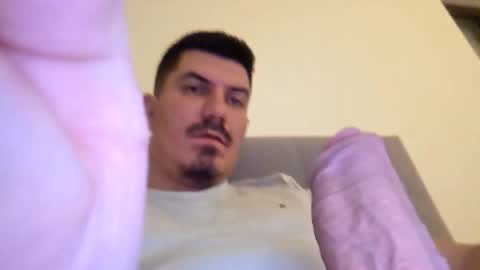 Snapshot of tterm1 chatting on November 1, 2025, 10:34 pm tterm1 online show from November 1, 2025, 10:34 pm