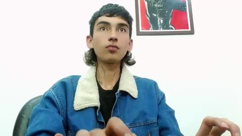 Snapshot of ttimy_x_boy chatting on January 7, 2026, 11:51 pm ttimy online show from January 7, 2026, 11:51 pm