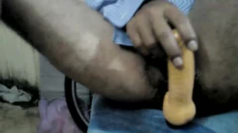 tu_poeta811431 online show from December 2, 2025, 5:13 am