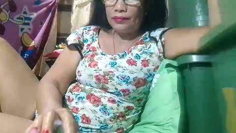 Mae online show from February 19, 2026, 7:54 pm