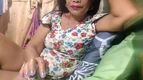 Mae online show from April 14, 2026, 10:27 pm