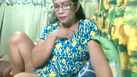 Snapshot of tuchmegently chatting on June 29, 2026, 11:05 pm Mae online show from June 29, 2026, 11:05 pm