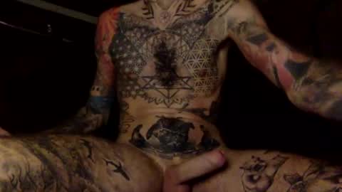 Tuhands online show from December 19, 2024, 3:52 pm