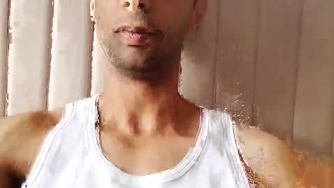 Snapshot of tunisiensexyguy chatting on December 3, 2024, 8:05 am TunisienSexyGuy online show from December 3, 2024, 8:05 am