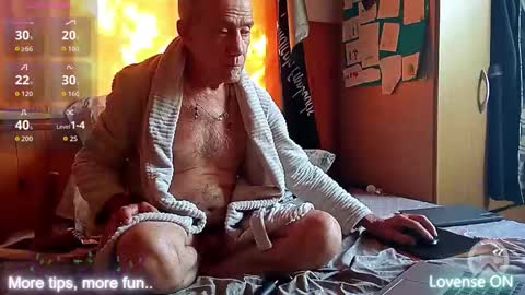 Snapshot of tupapifacu chatting on November 29, 2025, 11:35 am Papi Facu online show from November 29, 2025, 11:35 am