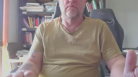 Snapshot of turbocad chatting on October 25, 2025, 11:43 pm turbocad online show from October 25, 2025, 11:43 pm