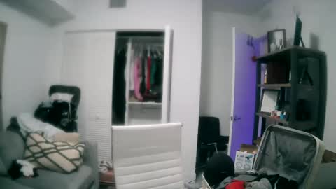 tuscan_taurus online show from January 27, 2025, 10:16 am