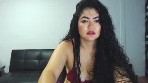 Snapshot of tuti_sex chatting on November 11, 2025, 12:43 am tuti online show from November 11, 2025, 12:43 am
