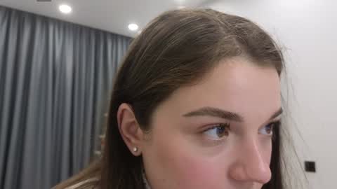 Ariana online show from December 7, 2024, 2:53 am