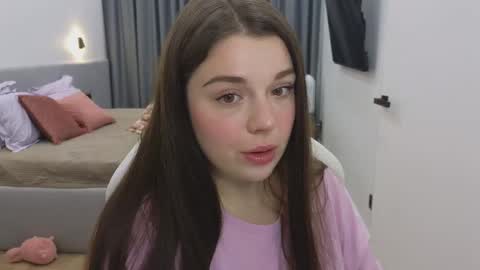 Ariana online show from March 8, 2025, 8:35 pm