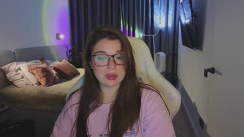 Ariana online show from September 24, 2025, 8:23 pm