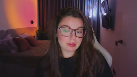 Ariana online show from October 8, 2025, 9:12 pm