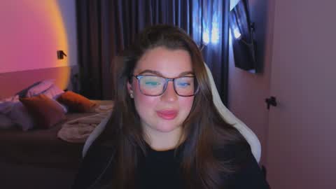 Ariana online show from October 15, 2025, 9:04 pm