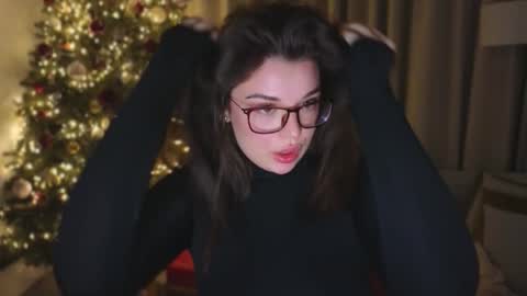 Ariana online show from January 14, 2026, 8:25 pm