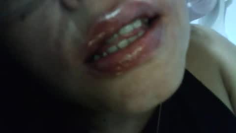 Snapshot of tuzusy chatting on September 28, 2025, 11:54 pm tuzusy online show from September 28, 2025, 11:54 pm