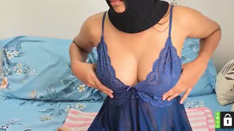 Snapshot of tvycas7 chatting on September 14, 2025, 2:33 am A M On vacation till 28th online show from September 14, 2025, 2:33 am