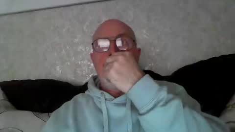 Snapshot of twatcockandballs chatting on December 9, 2024, 7:18 pm twatcockandballs online show from December 9, 2024, 7:18 pm