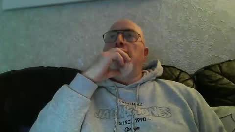 Snapshot of twatcockandballs chatting on March 8, 2025, 10:45 pm twatcockandballs online show from March 8, 2025, 10:45 pm