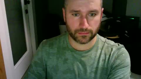 Snapshot of twattickler96 chatting on October 28, 2025, 2:26 am twattickler96 online show from October 28, 2025, 2:26 am