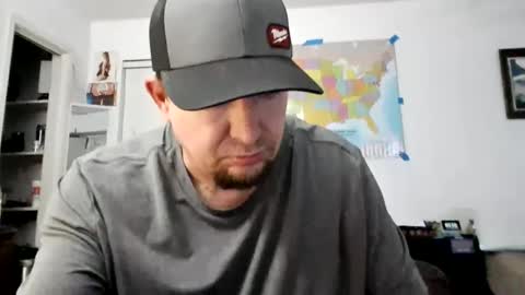 Snapshot of tweeter74 chatting on December 18, 2024, 12:21 am Tweeter74 online show from December 18, 2024, 12:21 am