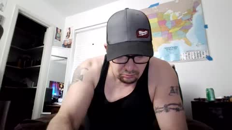 Snapshot of tweeter74 chatting on January 4, 2025, 10:34 pm Tweeter74 online show from January 4, 2025, 10:34 pm