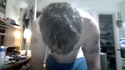 Snapshot of tweeter74 chatting on September 19, 2025, 1:23 pm Tweeter74 online show from September 19, 2025, 1:23 pm