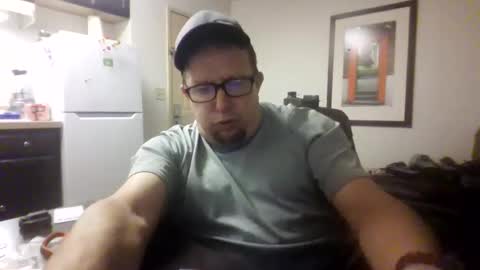 Snapshot of tweeter74 chatting on November 19, 2025, 7:30 am Tweeter74 online show from November 19, 2025, 7:30 am